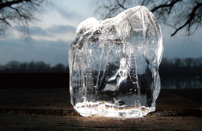 Big, Clear Blocks Of Ice Are Neat